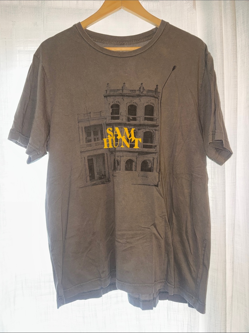 Sam Hunt Summer 18 Tour | Taupe Graphic Short-Sleeve Unisex Band Tee Sz XL
